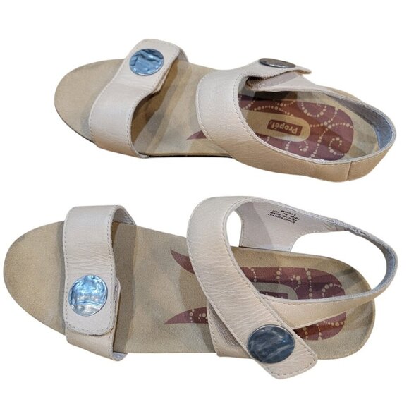 Propet Tan Leather Comfort Sandals Size 7.5 | Hook & Loop Strap | Low Wedge - Picture 4 of 10